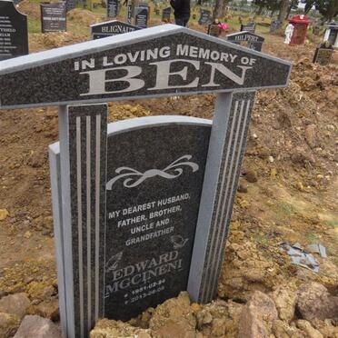 MGCINENI Edward 1924-2009