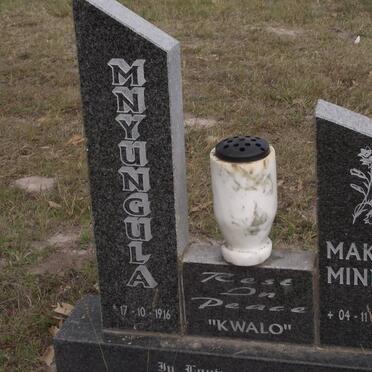 MNYUNGULA Makhe Minnie 1916-2000