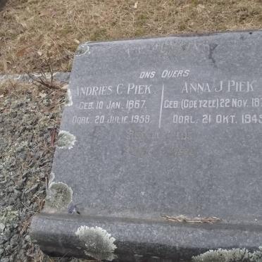 PIEK Andries C. 1867-1959 &amp; Anna J. COETZEE 1874-1945