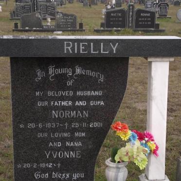 RIELLY Norman 1937-2001 &amp; Yvonne 1942-