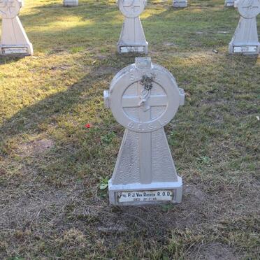 ROOYEN P.J., van -1945