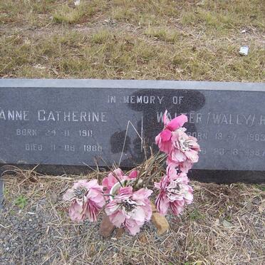 ? Walter Henry 1903-1987 &amp; Anne Catherine 1911-1980