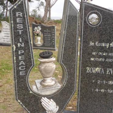 ? Zodwa Evelyn 1952-1998