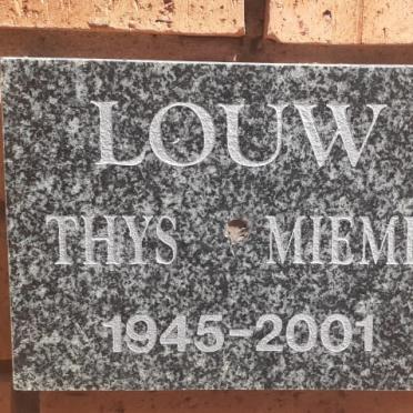 LOUW Thys &amp; Miemie 1945-2001