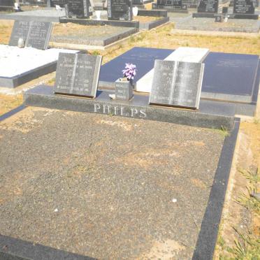 PHILPS Theo 1936-1993 &amp; Amanda 1945-