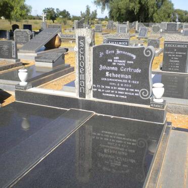 SCHOEMAN Johanna Gertrude nee GROENEWALD 1926-2013 :: SCHOEMAN Johannes Hendrik 1952-1977