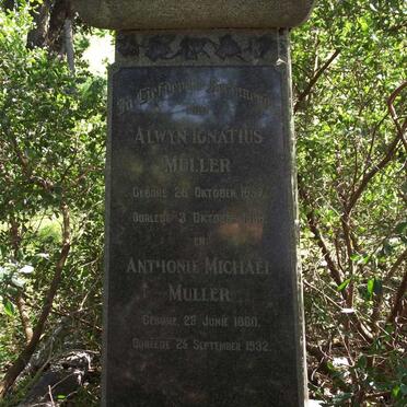 Eastern Cape, HUMANSDORP district, Jeffreys Bay, Kabeljauws Rivier 321_1, Die Erf farm cemetery