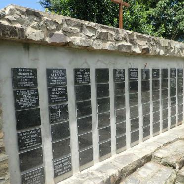 1. Overview / Oorsig Memorial Wall