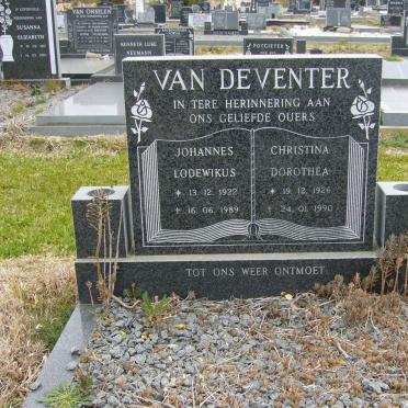 DEVENTER Johannes Lodewicus, van de 1922-1989 &amp; Christina Dorothea 1926-1990