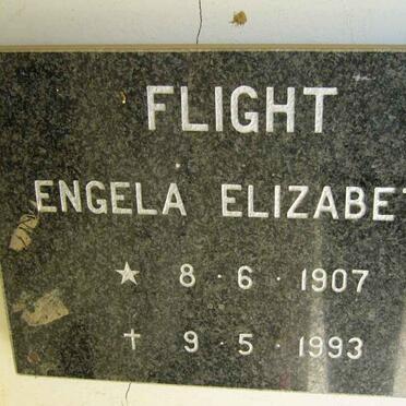 FLIGHT Engela Elizabeth 1907-1993 (Muur)