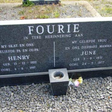 FOURIE Henry 1922-1997 &amp; June 1931-1977