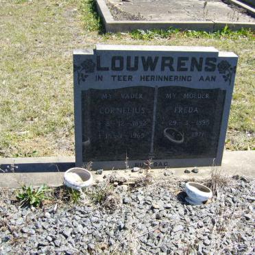 LOUWRENS Cornelius 1892-1965 &amp; Freda 1895-1971