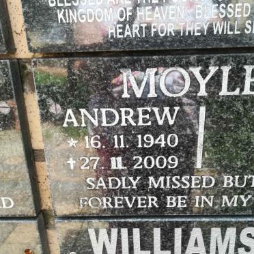 MOYLES Andrew 1940-2009