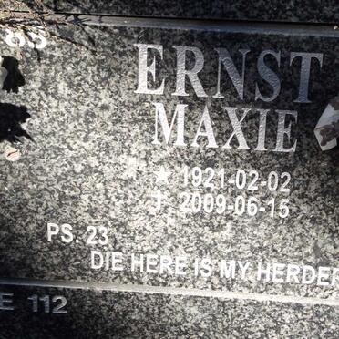 ERNST Maxie 1921-2009
