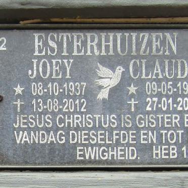ESTERHUIZEN Claude 1933-2016 &amp; Joey 1937-2012