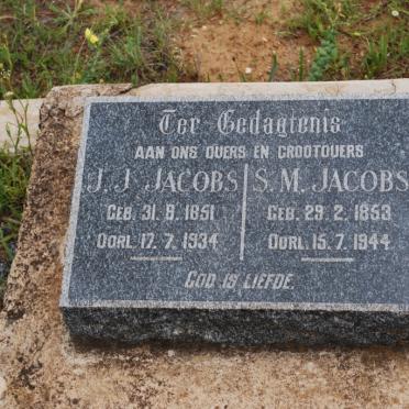 JACOBS J.J. 1851-1934 &amp; S.M. 1853-1944