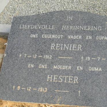 ? Renier 1912-1981 &amp; Hester 1913-