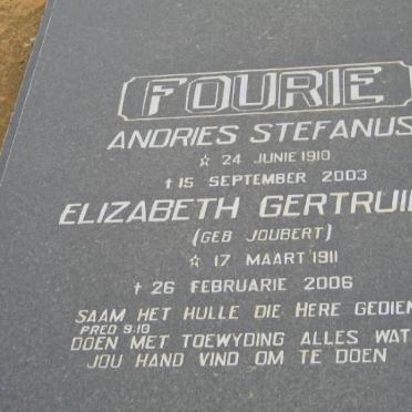 FOURIE Andries Stefanus 1910-2003 &amp; Elizabeth Gertruida JOUBERT 1911-2006