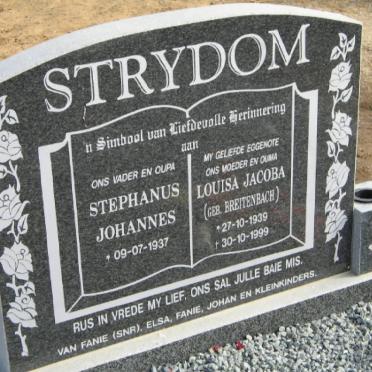 STRYDOM Stephanus Johannes 1937- &amp; Louisa Jacoba BREITENBACH 1939-1999