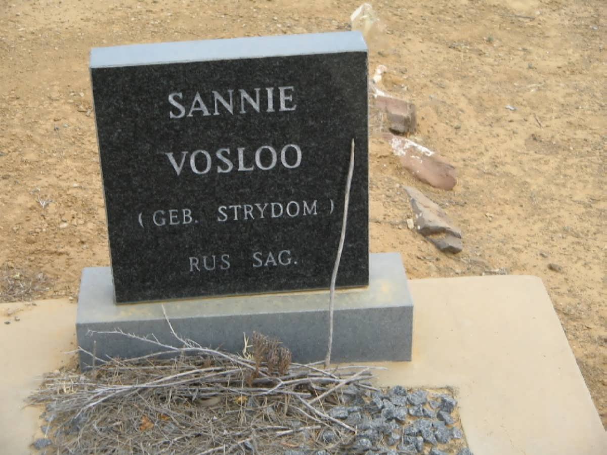 VOSLOO Sannie nee STRYDOM