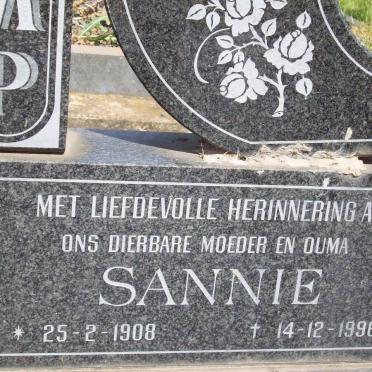 KEMP Sannie 1908-1996