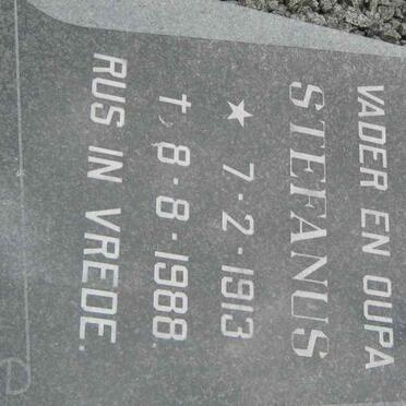 OLIVIER Stefanus 1913-1988