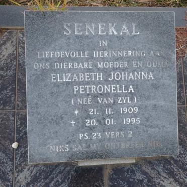 SENEKAL Elizabeth Johanna Petronella nee VAN ZYL 1909-1995