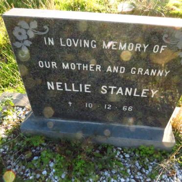 STANLEY Nellie -1966