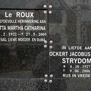 ROUX Aletta Martha Catharina, le 1922-2005 :: STRYDOM Ockert Jacobus 1927-2006