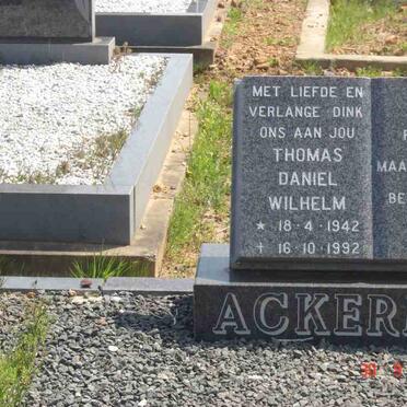 ACKERMAN Thomas Daniel Wilhelm 1942-1942