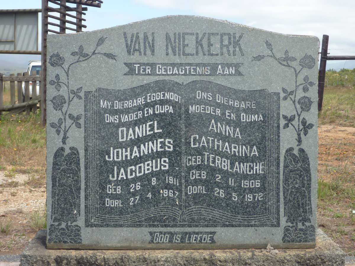 NIEKERK Daniel Johannes Jacobus, van 1911-1967 &amp; Anna Catharina TERBLANCHE 1906-1972