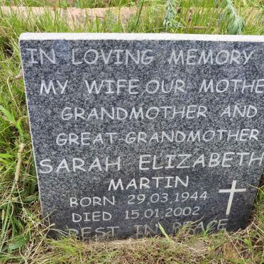 MARTIN Sarah Elizabeth 1944-2002