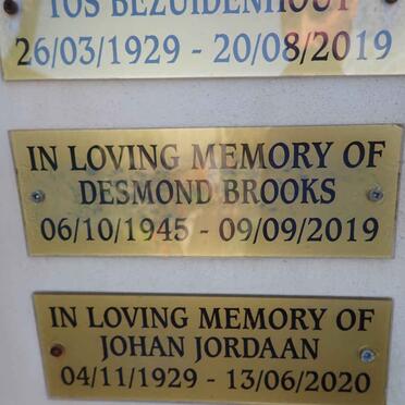 BROOKS Desmond 1945-2019 :: JORDAAN Johan 1929-2020