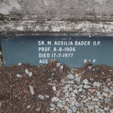 BADER Auxilia -1977