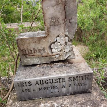 SMITH Iris Auguste