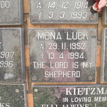LUCK Mona 1952-1994