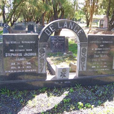 LANGE Stephanus Jacobus Daniel, de 1910-1974 &amp; Dina Maria DU PREEZ 1911-1974