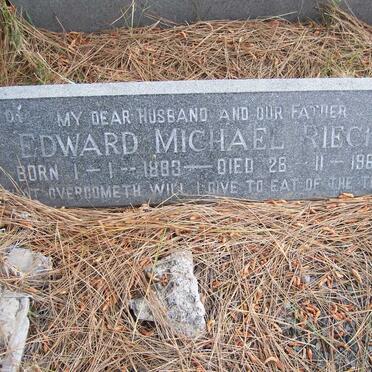 RIECK Edward Michael 1883-1964 &amp; Friedericke Matilda 1903-1988