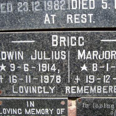 BRIGG Edwin Julius 1914-1978 &amp; Marjory 1914-1998