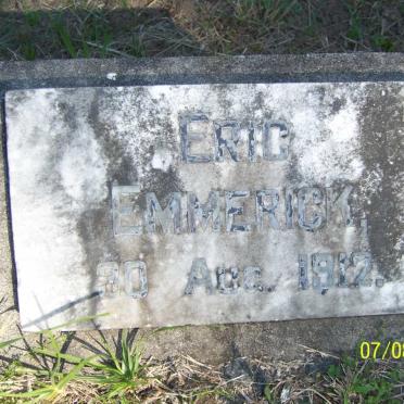 Em - Surnames starting with the letters Em 