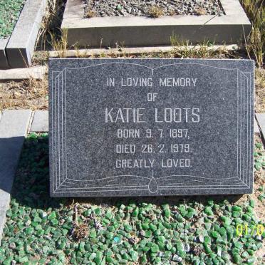 LOOTS Katie 1897-1979