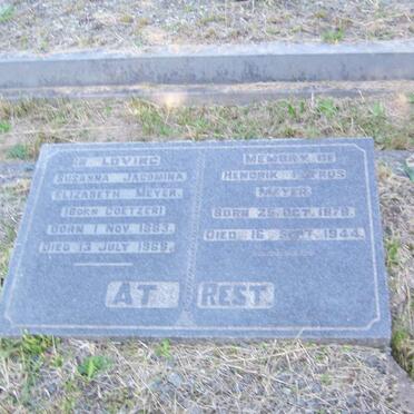 MEYER Hendrik Petrus 1878-1944 &amp; Susanna Jacomina Elizabeth COETZER 1883-1968