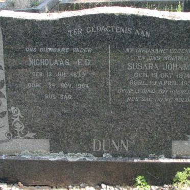 DUNN Nicolaas E.D. 1879-1984 &amp; Susara Johanna 1874-1952