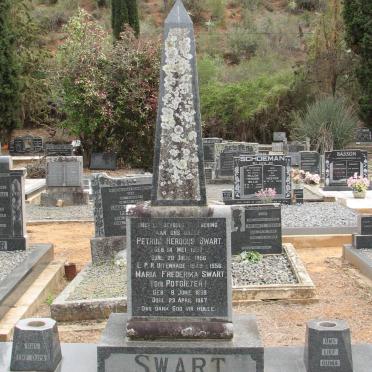 SWART Petrus Herodus 1897-1956 &amp; Maria Frederika POTGIETER 1899-1967