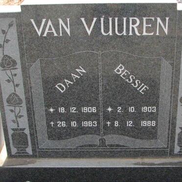 VUUREN Daan, van 1906-1983 &amp; Bessie 1903-1988