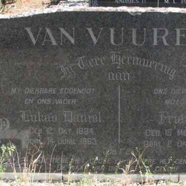 VUUREN Lukas Daniel, van 1884-1963 &amp; Frieda 1898-1975