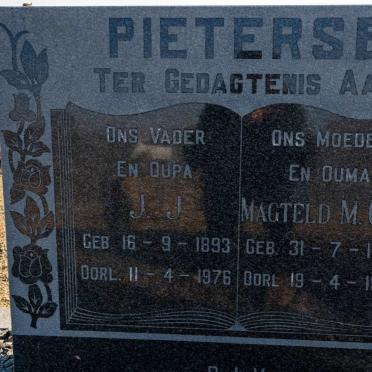 PIETERSE J.J. 1893-1976 &amp; Magteld M.C.P. 1897-1974