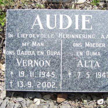 A - Surnames :: Vanne - A