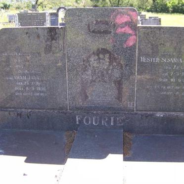 FOURIE Abraham 1903-1956 &amp; Hester Susanna Magdalena LEACH 1905-1978