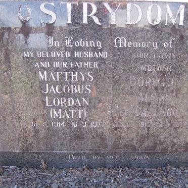 STRYDOM Matthys Jacobus Lordan 1914-1977 &amp; Dorothy Mavis BALLAGHAN 1915-1989